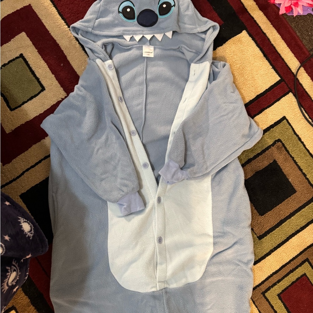 Kids stitch costume onesie fits like 14/16